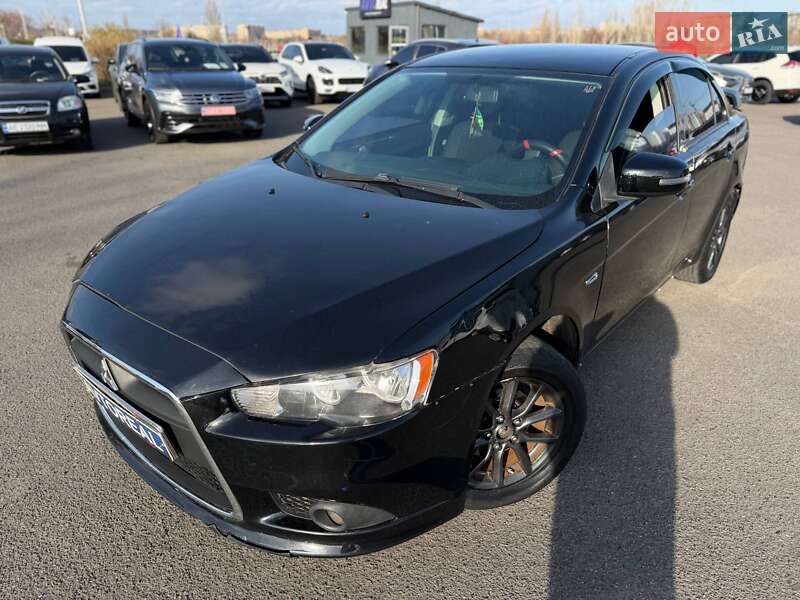 Седан Mitsubishi Lancer 2015 в Кривому Розі
