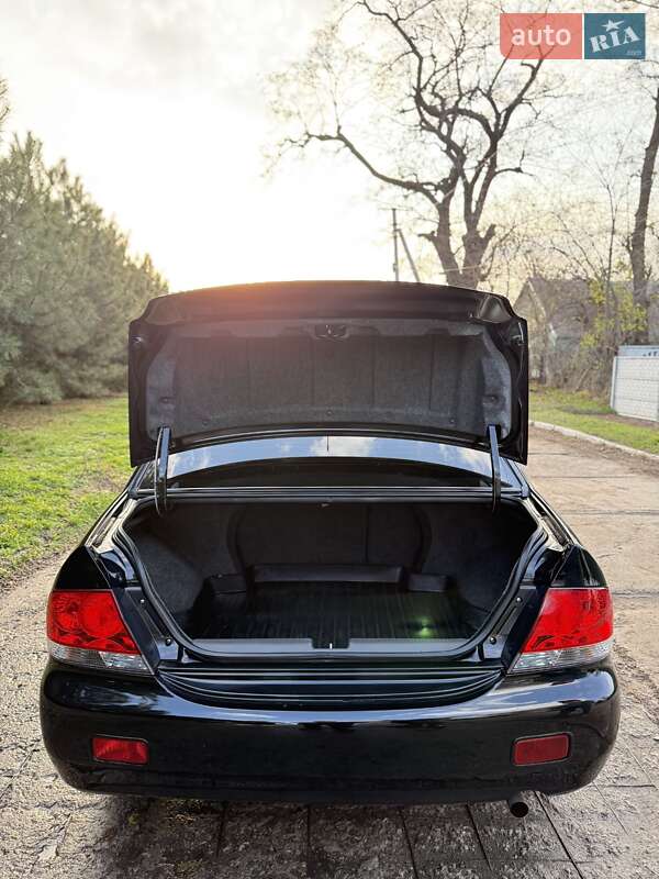 Седан Mitsubishi Lancer 2009 в Верхньодніпровську