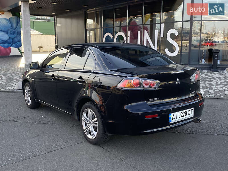 Седан Mitsubishi Lancer 2010 в Киеве фото 9 Седан Mitsubishi Lancer 2010 в Киеве