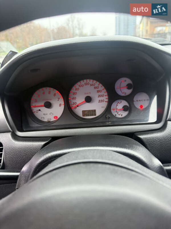 Седан Mitsubishi Lancer 2007 в Киеве