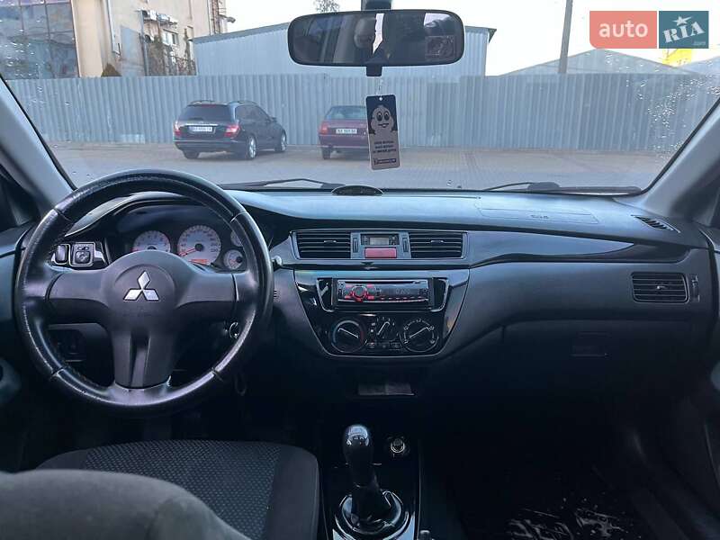 Седан Mitsubishi Lancer 2006 в Хмельницькому фото 10 Седан Mitsubishi Lancer 2006 в Хмельницькому