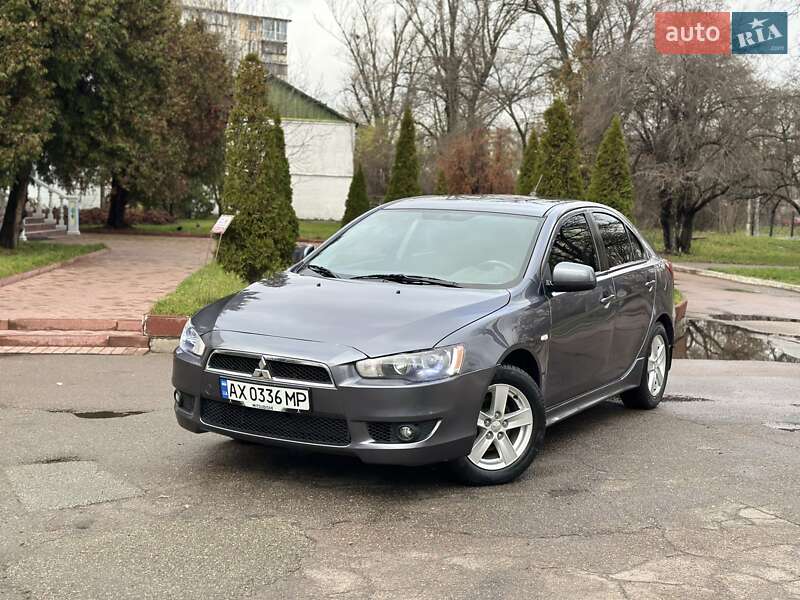 Хетчбек Mitsubishi Lancer 2009 в Києві