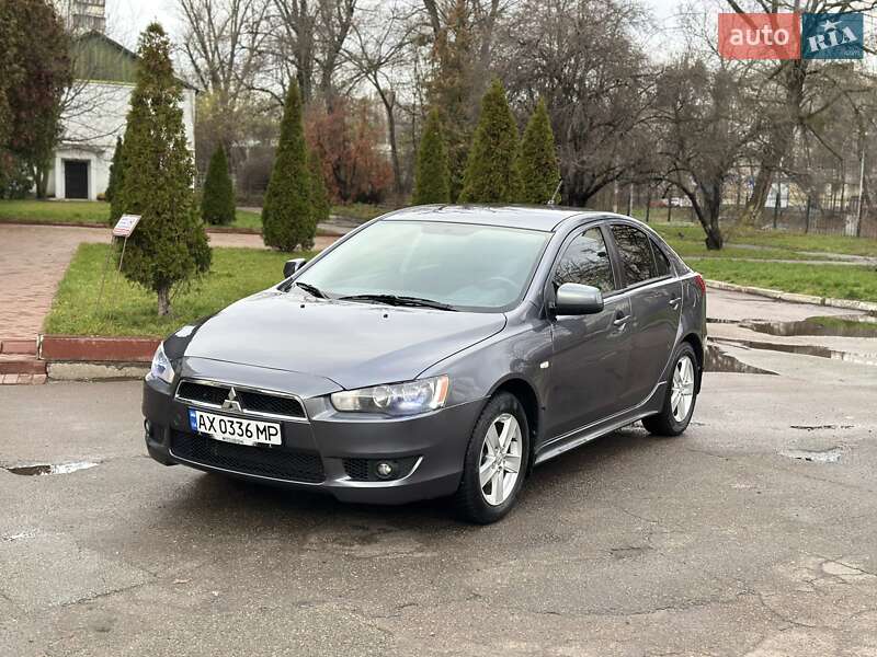 Хетчбек Mitsubishi Lancer 2009 в Києві