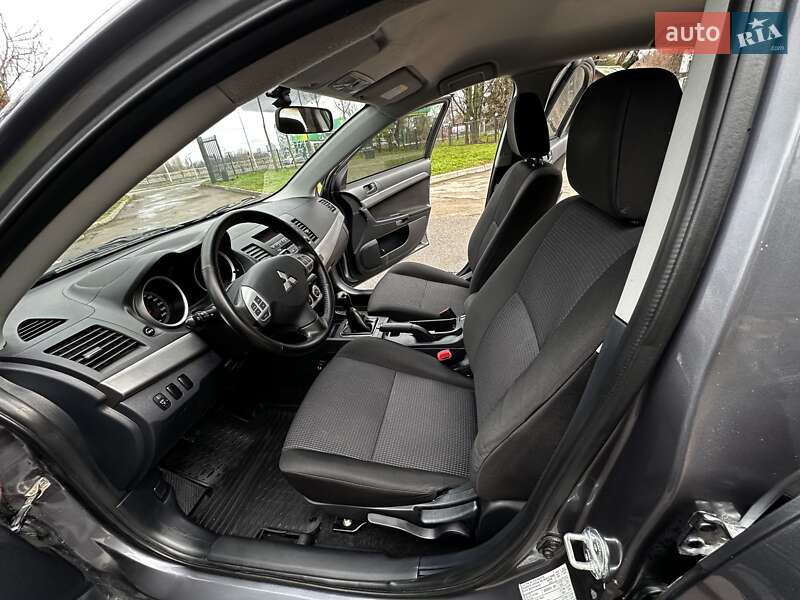 Хетчбек Mitsubishi Lancer 2009 в Києві