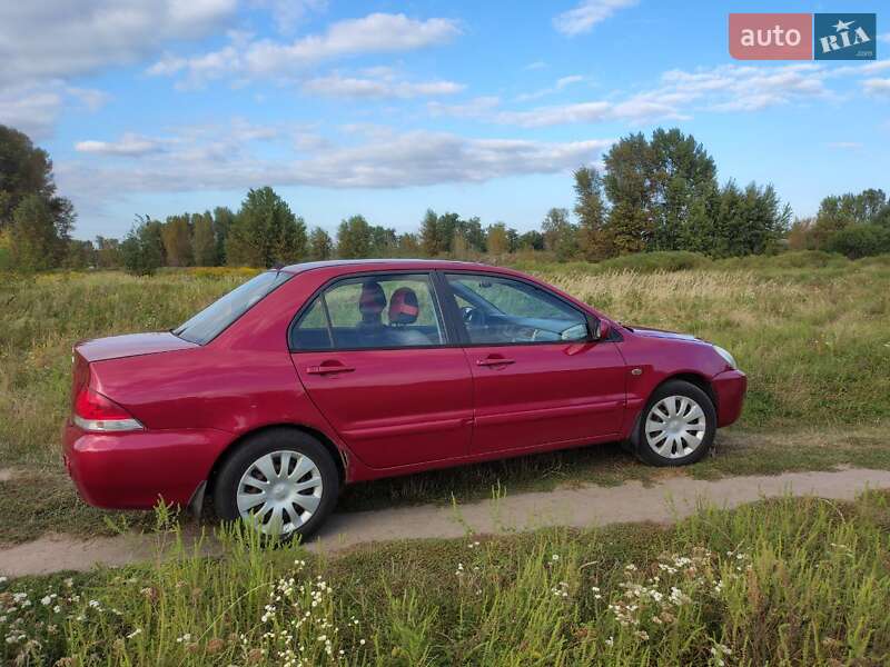 Седан Mitsubishi Lancer 2007 в Києві