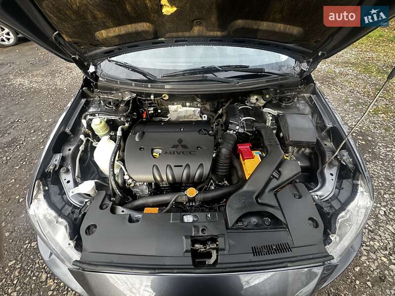 Хетчбек Mitsubishi Lancer 2009 в Києві