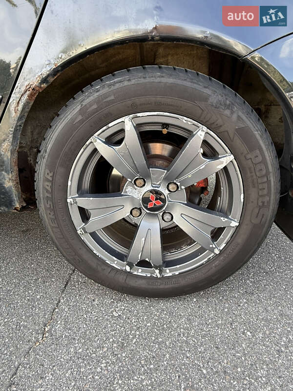 Седан Mitsubishi Lancer 2008 в Киеве