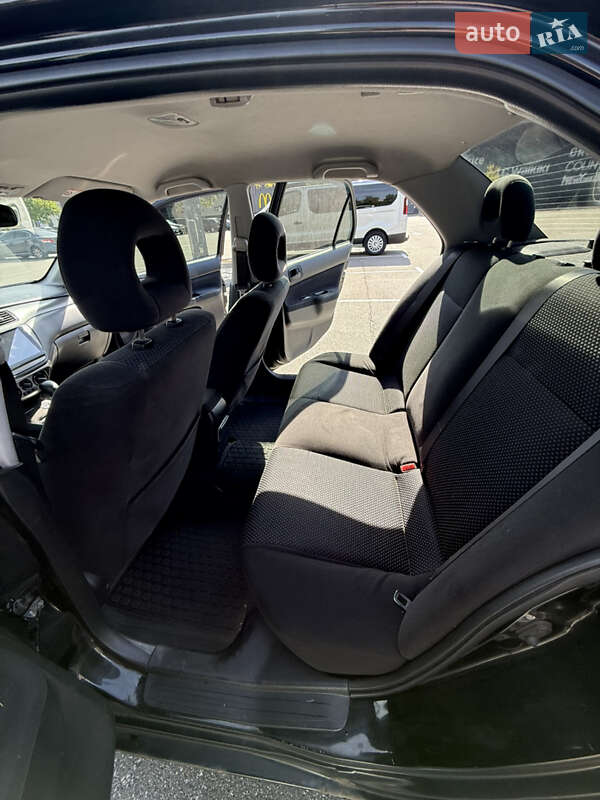 Седан Mitsubishi Lancer 2008 в Киеве