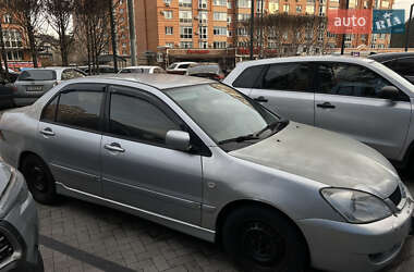 Седан Mitsubishi Lancer 2006 в Ирпене