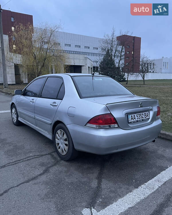 Седан Mitsubishi Lancer 2005 в Киеве фото 4 Седан Mitsubishi Lancer 2005 в Киеве