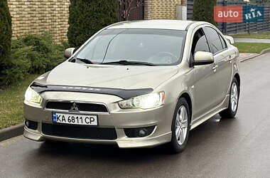 Седан Mitsubishi Lancer 2007 в Киеве