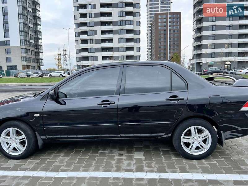 Седан Mitsubishi Lancer 2008 в Києві