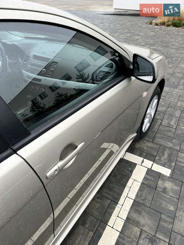 Седан Mitsubishi Lancer 2008 в Луцке