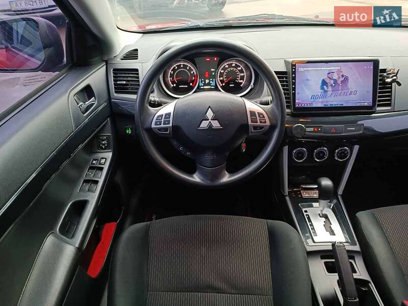 Седан Mitsubishi Lancer 2016 в Харкові