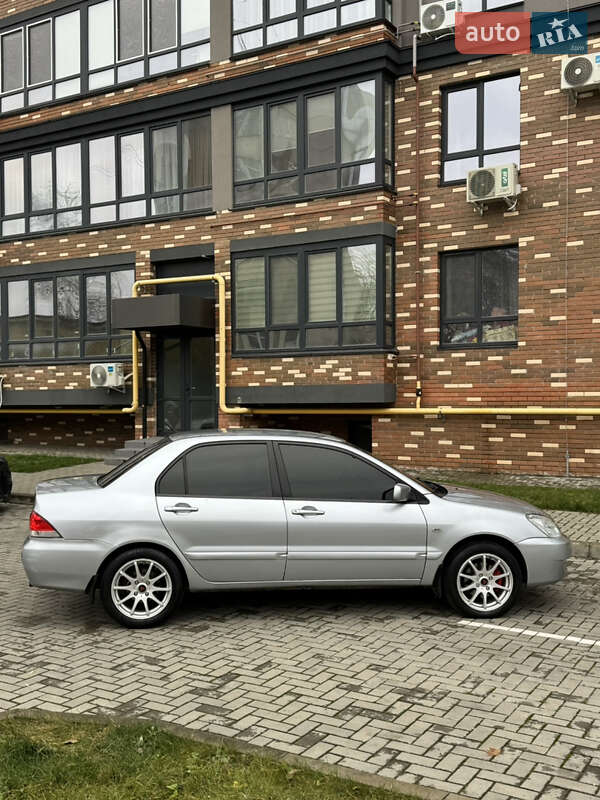 Седан Mitsubishi Lancer 2008 в Житомире