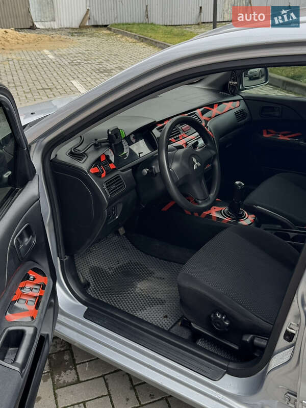 Седан Mitsubishi Lancer 2008 в Житомире
