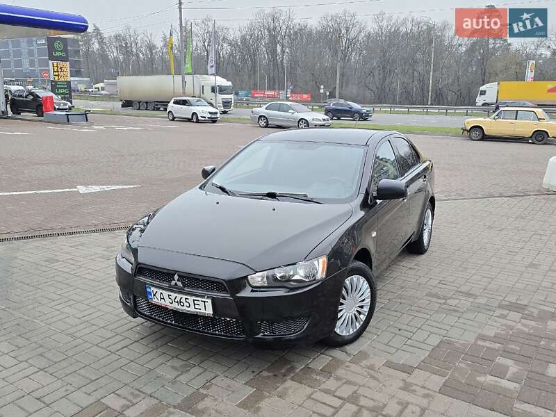 Mitsubishi Lancer 2012