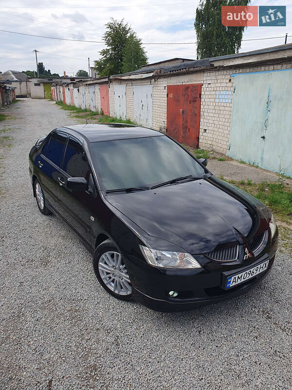 Седан Mitsubishi Lancer 2005 в Житомирі фото 46 Седан Mitsubishi Lancer 2005 в Житомирі
