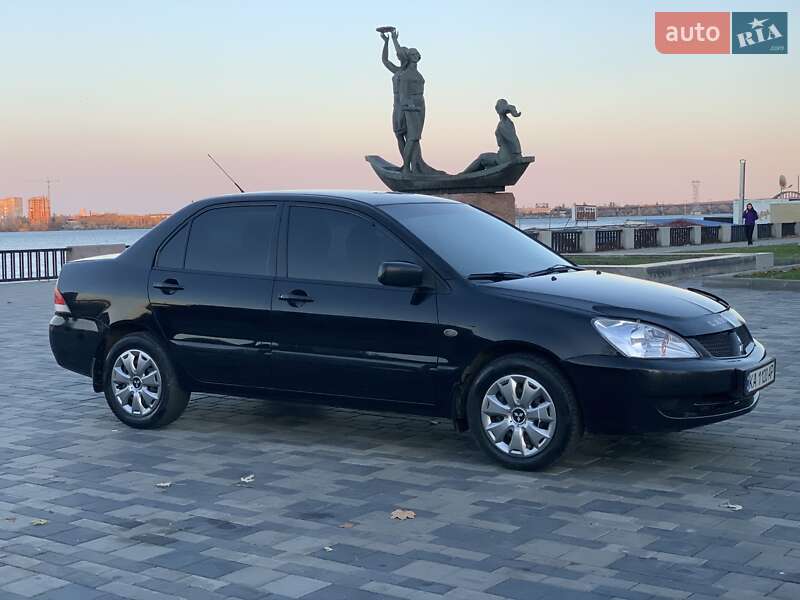 Седан Mitsubishi Lancer 2007 в Днепре