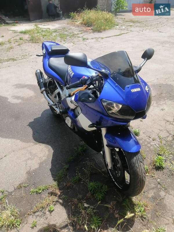 Седан Mitsubishi Lancer 2013 в Кривому Розі