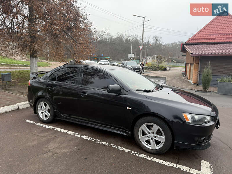 Седан Mitsubishi Lancer 2007 в Чернигове