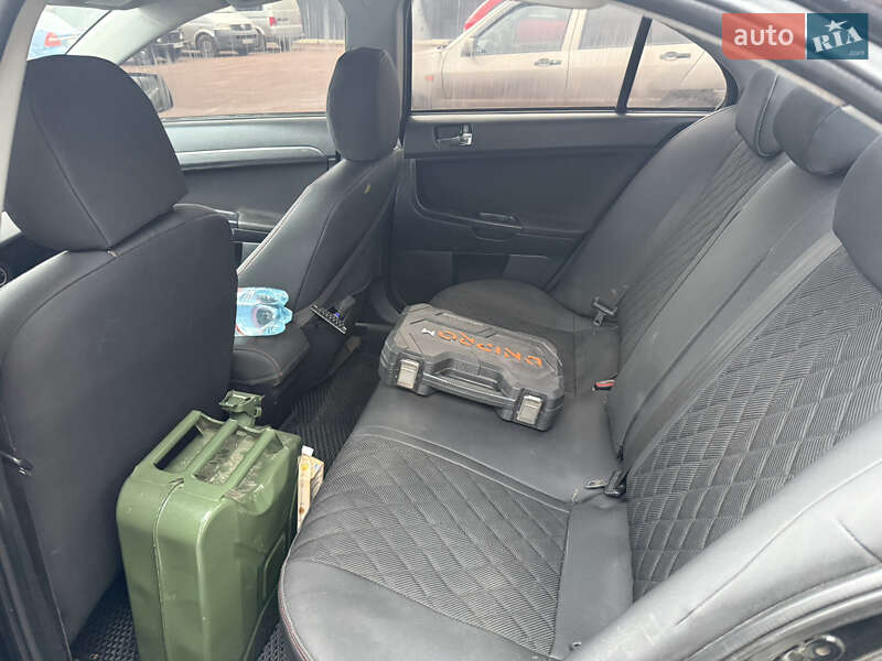 Седан Mitsubishi Lancer 2007 в Чернигове