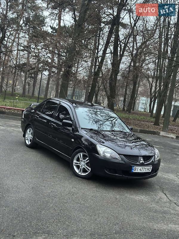 Седан Mitsubishi Lancer 2005 в Києві