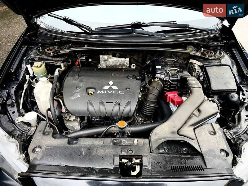 Седан Mitsubishi Lancer 2007 в Киеве фото 12 Седан Mitsubishi Lancer 2007 в Киеве