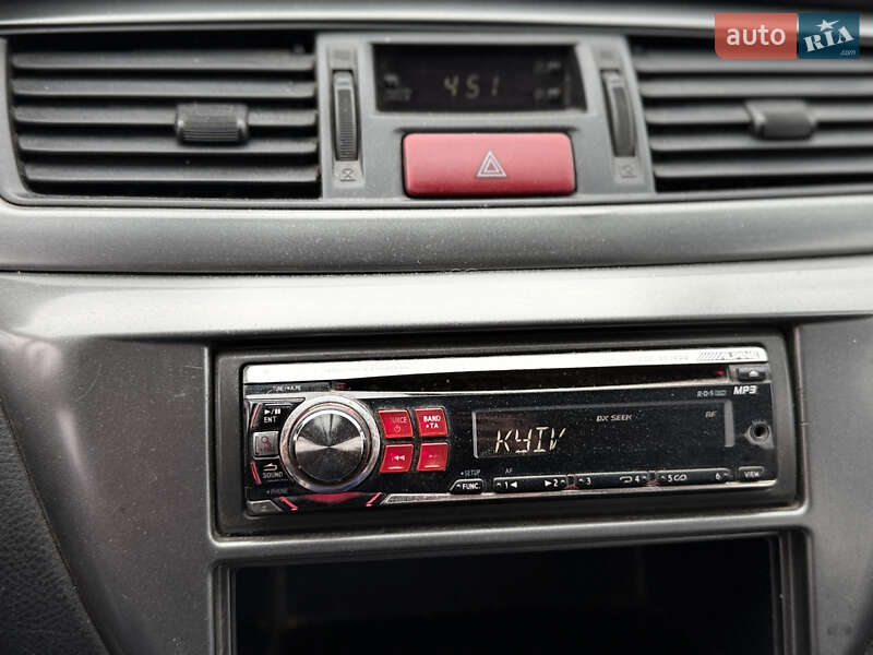 Седан Mitsubishi Lancer 2006 в Києві фото 22 Седан Mitsubishi Lancer 2006 в Києві