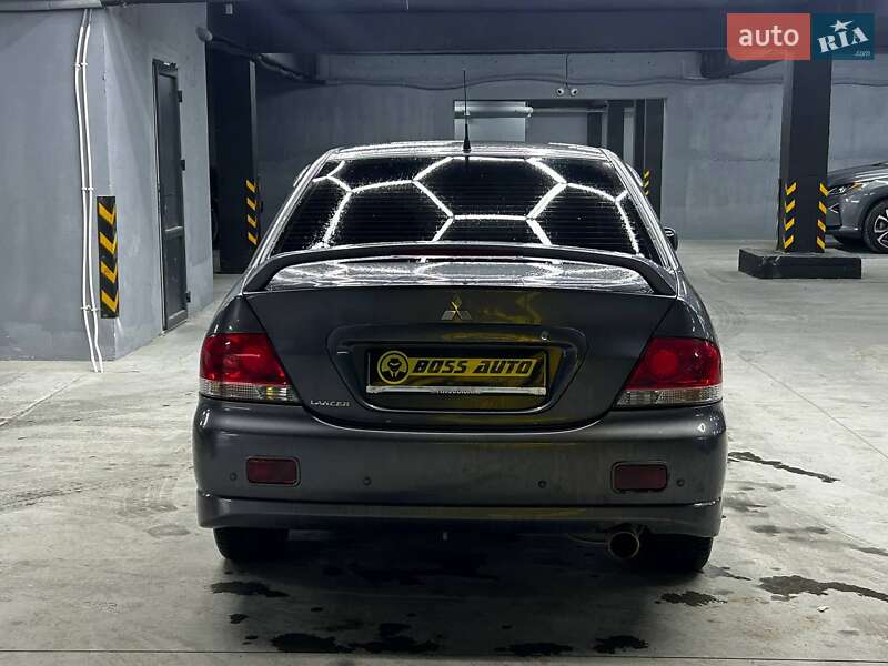 Седан Mitsubishi Lancer 2006 в Чернівцях фото 5 Седан Mitsubishi Lancer 2006 в Чернівцях