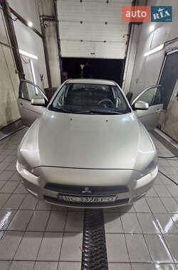 Седан Mitsubishi Lancer 2009 в Львове