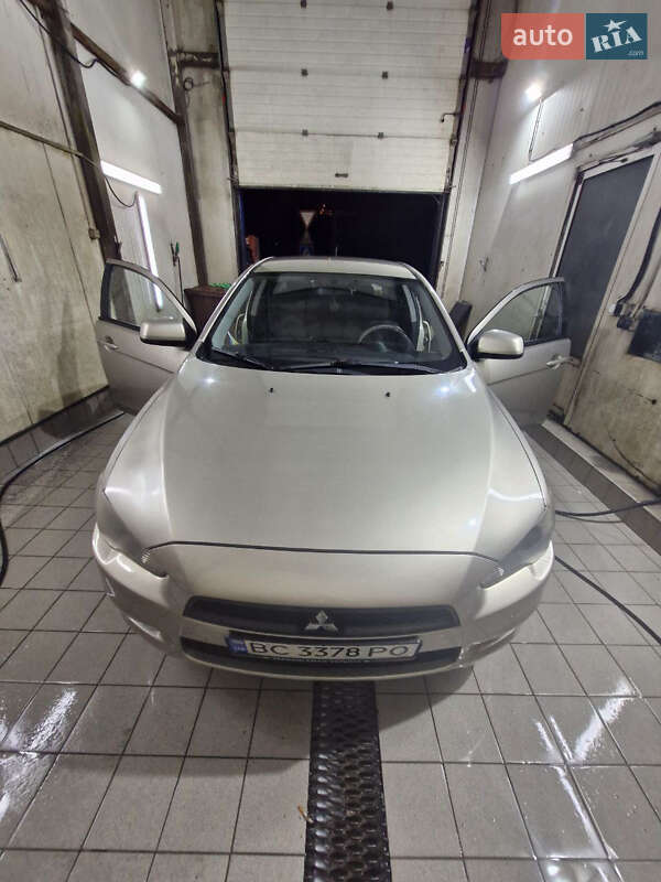 Mitsubishi Lancer 2009