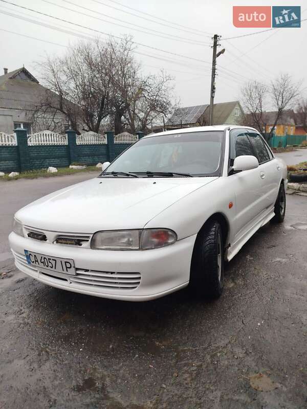 Mitsubishi Lancer 1995