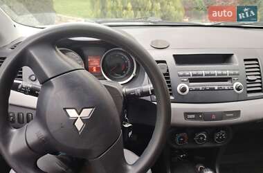 Седан Mitsubishi Lancer 2007 в Одессе