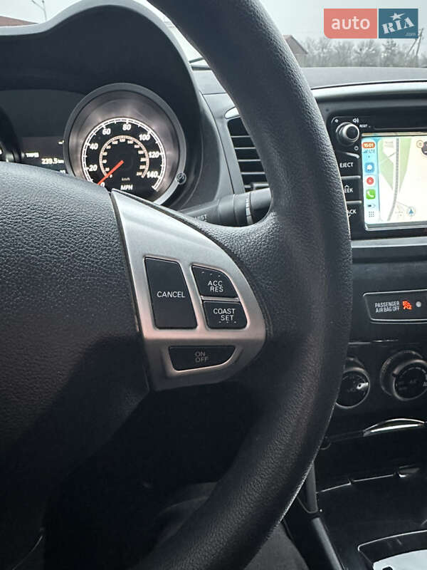 Седан Mitsubishi Lancer 2017 в Києві фото 30 Седан Mitsubishi Lancer 2017 в Києві