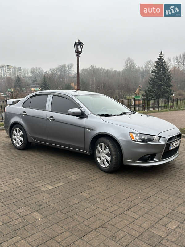 Седан Mitsubishi Lancer 2015 в Сумах