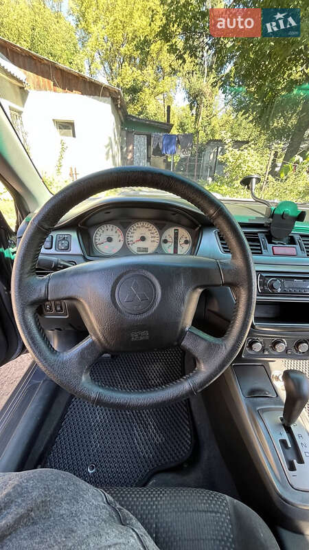 Седан Mitsubishi Lancer 2006 в Кам'янському