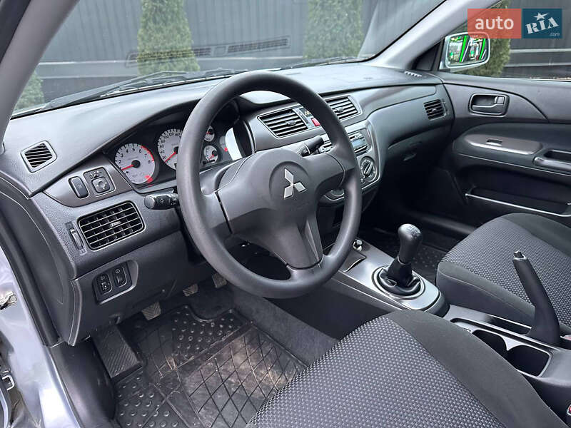 Седан Mitsubishi Lancer 2008 в Дніпрі