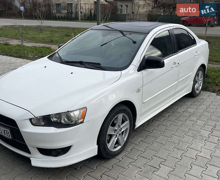 Седан Mitsubishi Lancer 2008 в Ужгороде