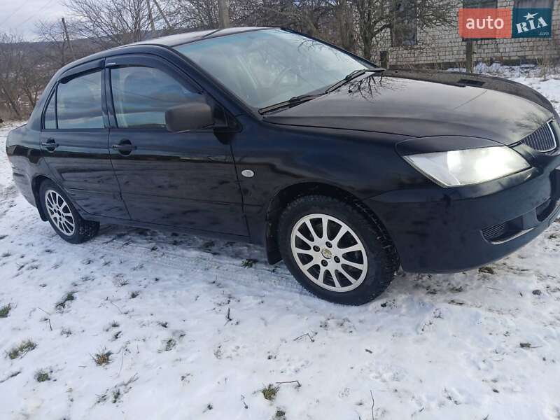 Седан Mitsubishi Lancer 2005 в Герце