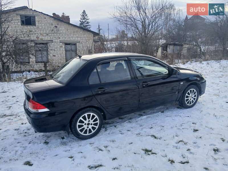 Седан Mitsubishi Lancer 2005 в Герце