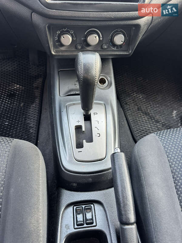 Седан Mitsubishi Lancer 2006 в Киеве фото 23 Седан Mitsubishi Lancer 2006 в Киеве