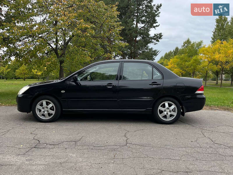 Седан Mitsubishi Lancer 2005 в Горішніх Плавнях фото 5 Седан Mitsubishi Lancer 2005 в Горішніх Плавнях