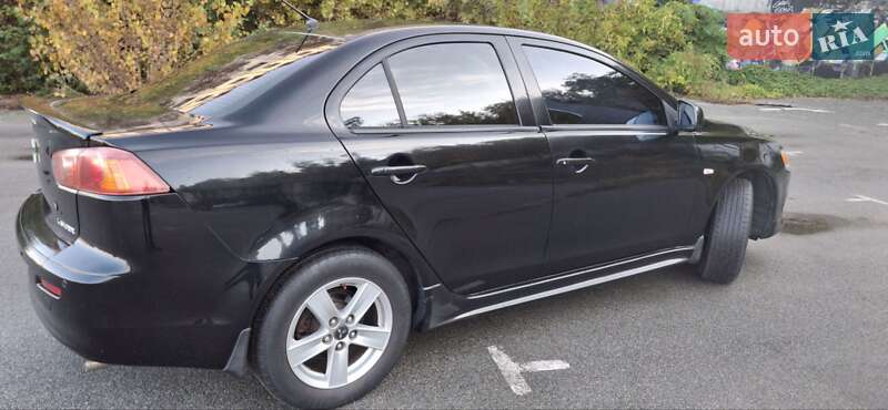 Седан Mitsubishi Lancer 2008 в Києві фото 5 Седан Mitsubishi Lancer 2008 в Києві