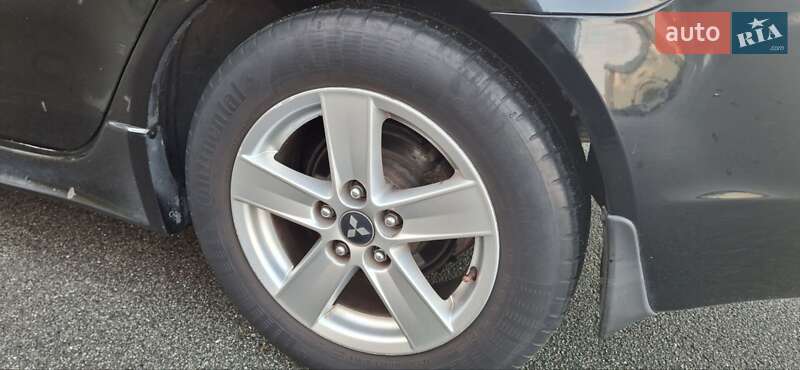 Седан Mitsubishi Lancer 2008 в Києві фото 18 Седан Mitsubishi Lancer 2008 в Києві