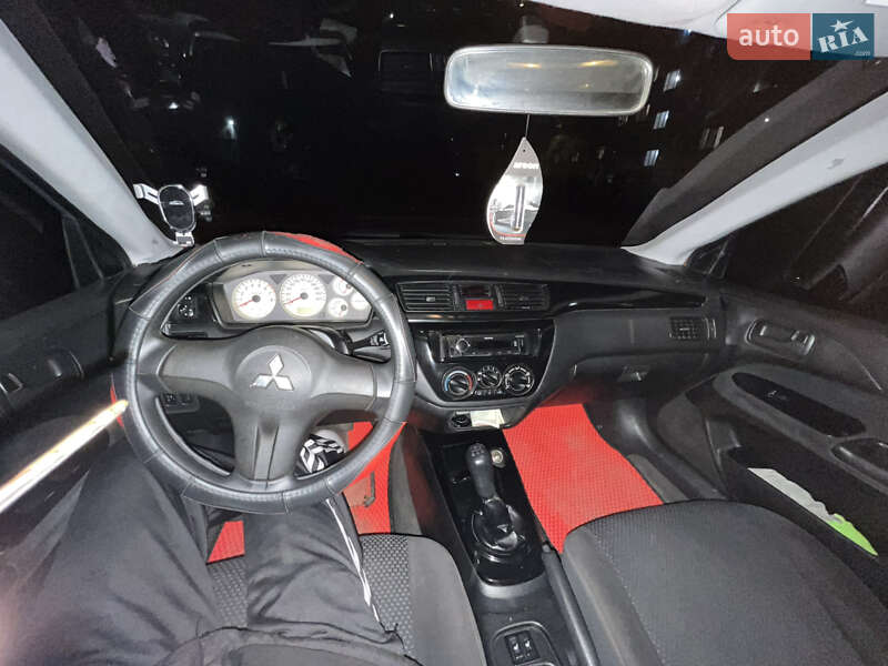 Седан Mitsubishi Lancer 2006 в Снигиревке фото 8 Седан Mitsubishi Lancer 2006 в Снигиревке