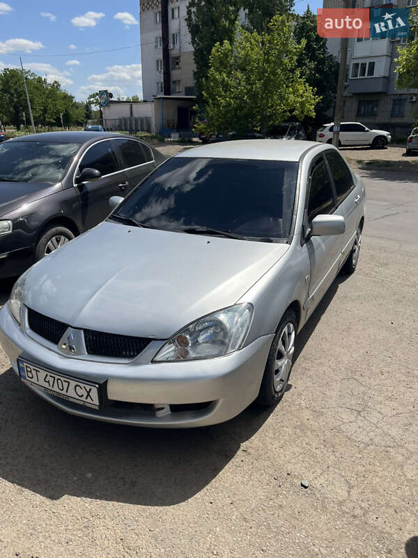 Седан Mitsubishi Lancer 2006 в Снигиревке фото 4 Седан Mitsubishi Lancer 2006 в Снигиревке