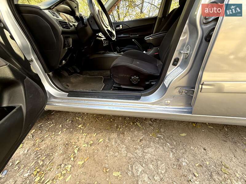 Седан Mitsubishi Lancer 2006 в Днепре фото 27 Седан Mitsubishi Lancer 2006 в Днепре