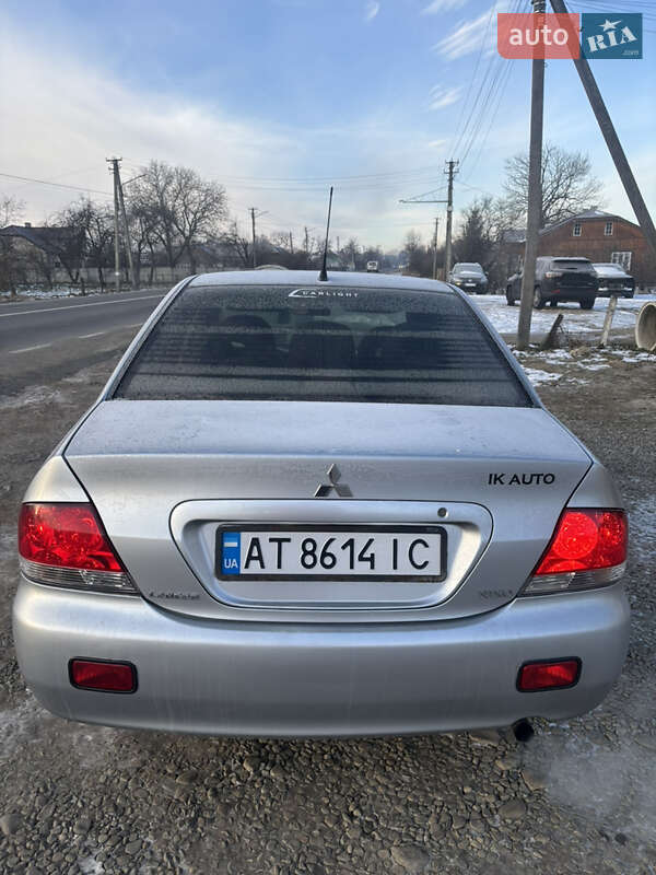Седан Mitsubishi Lancer 2009 в Ивано-Франковске