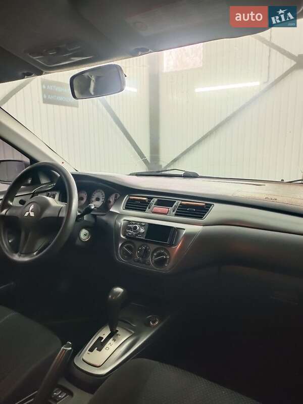 Седан Mitsubishi Lancer 2007 в Чернігові фото 5 Седан Mitsubishi Lancer 2007 в Чернігові